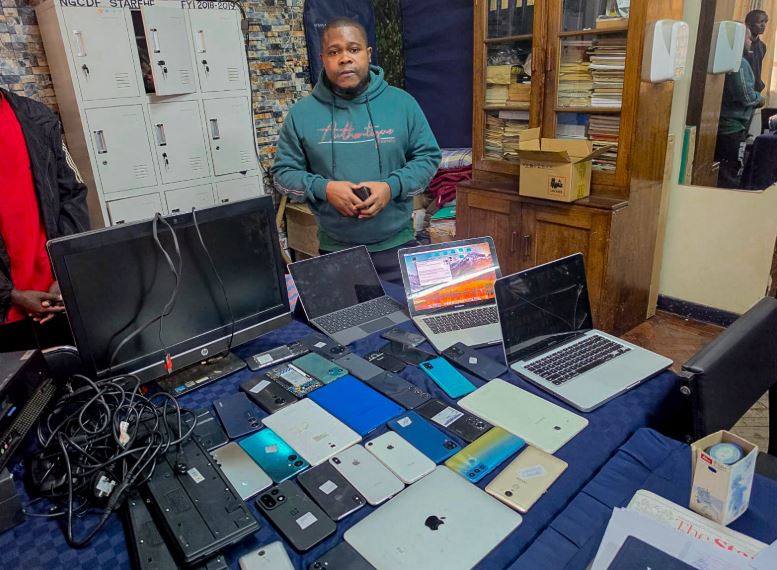 Three arrested, 38 stolen phones and laptops recovered as police raid a stall at Nairobi’s Platinum Plaza
