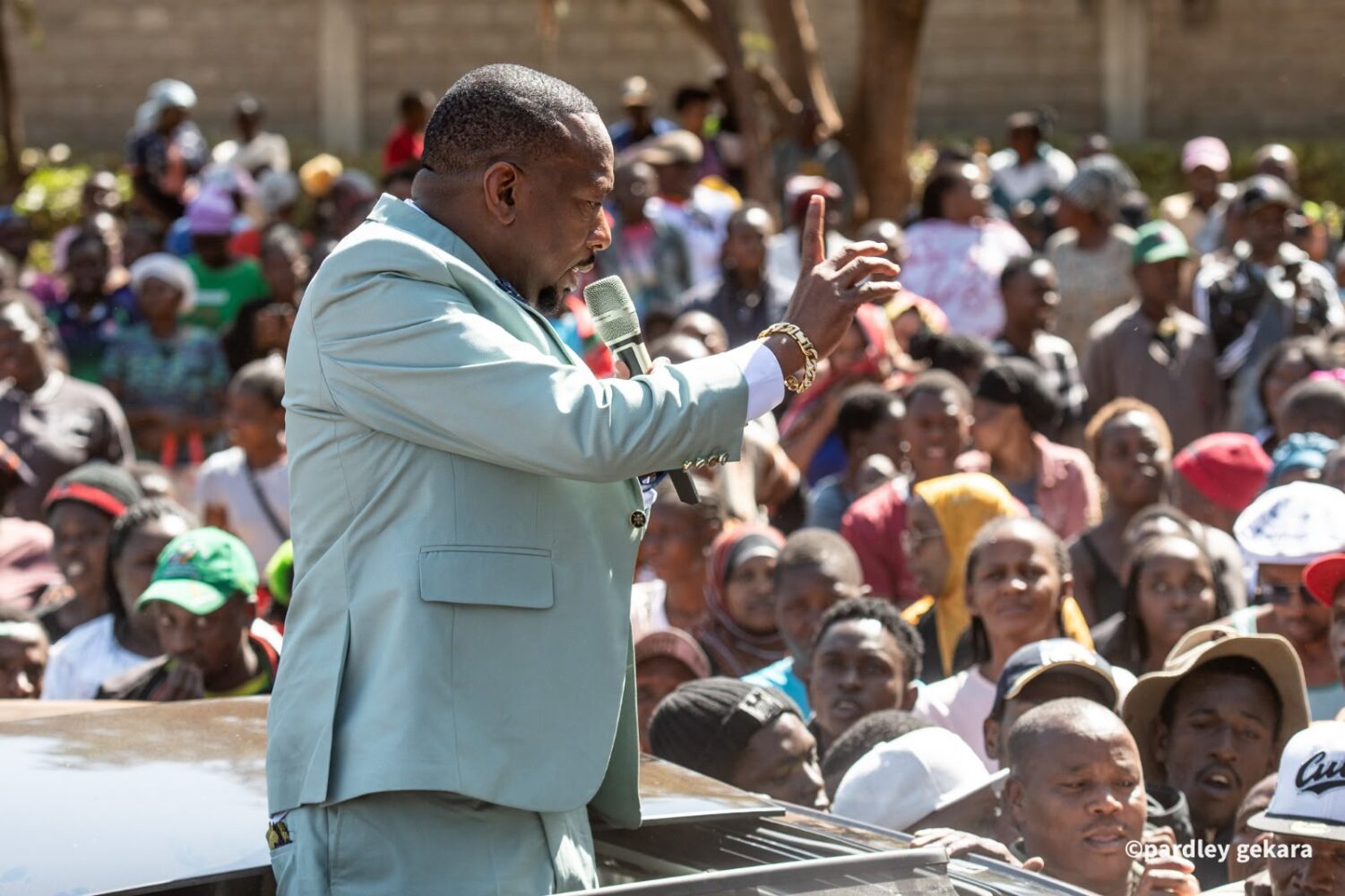 Sonko revives Nairobi youth, women’s groups for empowerment; vows NEDP ‘Uchumi Bora’ campaign across city