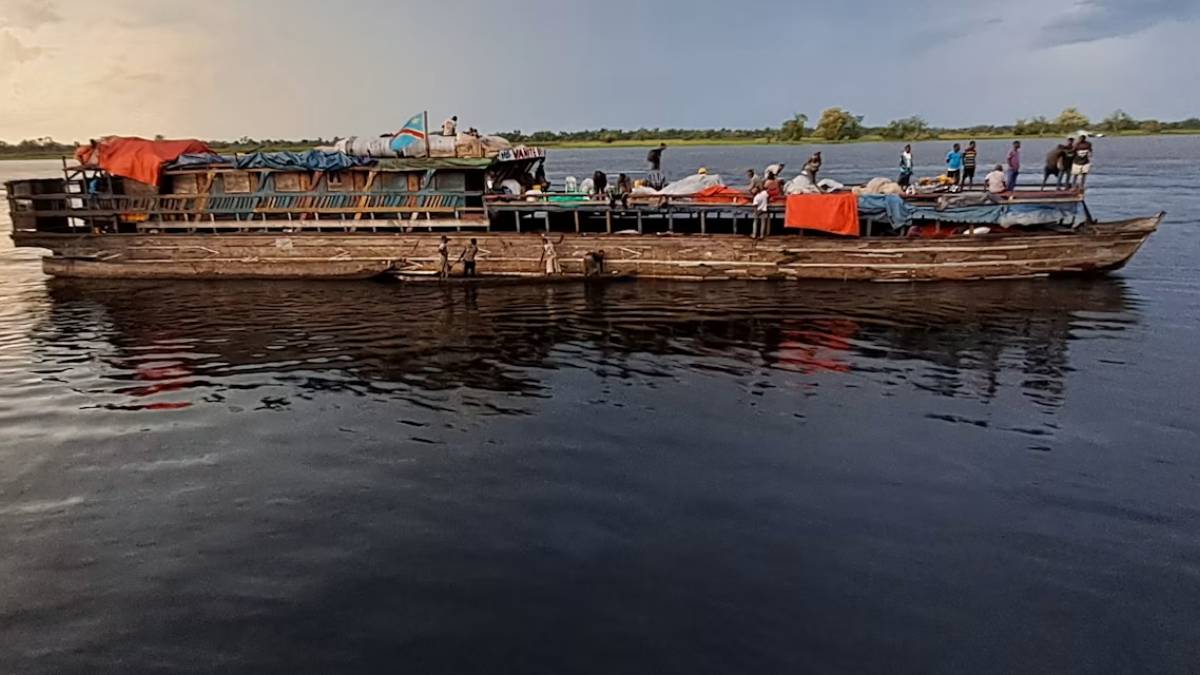 DR Congo’s riverboat economy – how a floating transport system tells the country’s story