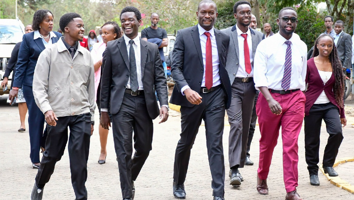 Sifuna blocked at JKUAT Karen gate as student forum is cancelled at the last minute