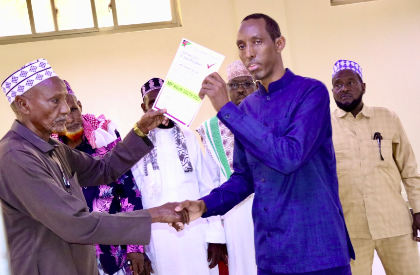 Deputy Governor Ahmed Muhumed endorsed for Wajir South MP seat by Ibrahim elders