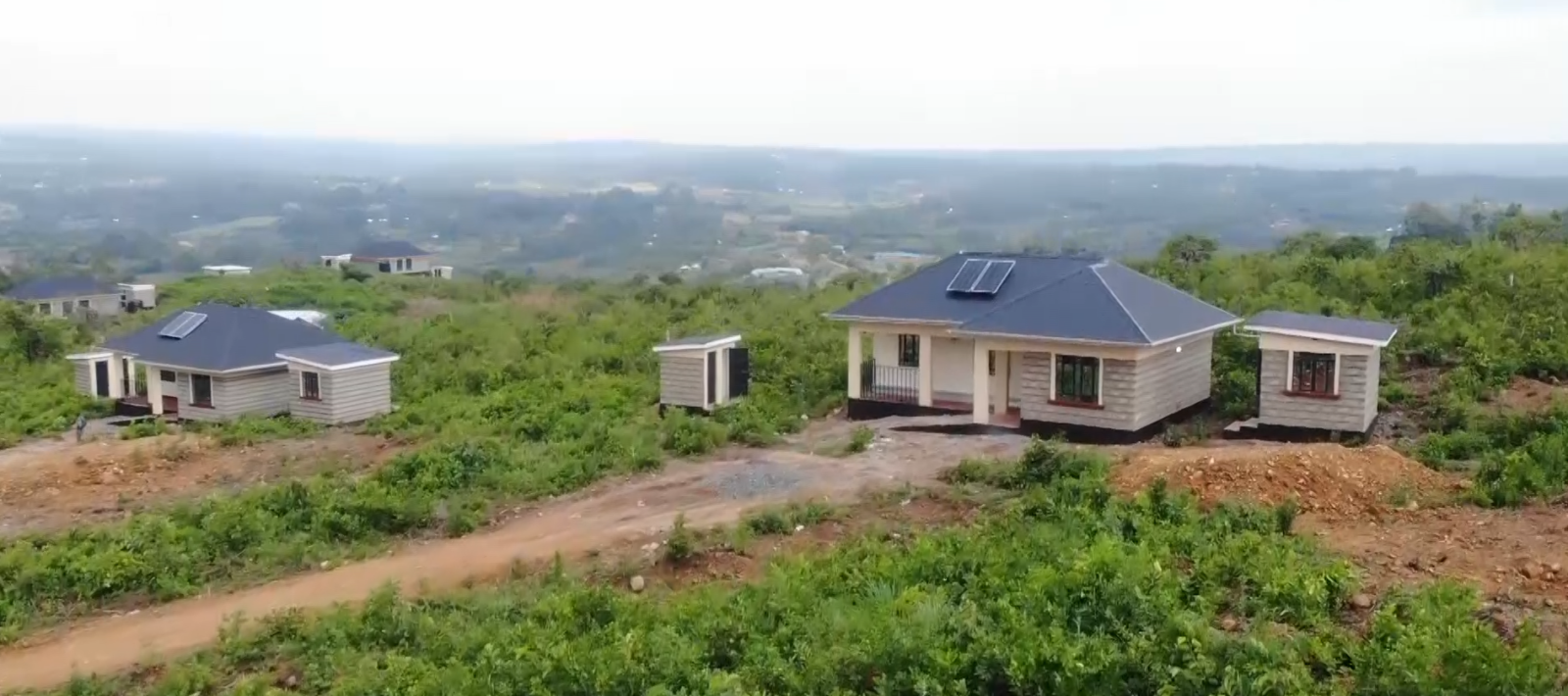 Several relocated families have already moved into new permanent homes. One resettlement site, locally nicknamed “Singapore” by residents, currently hosts 12 housing units with families actively settling in.