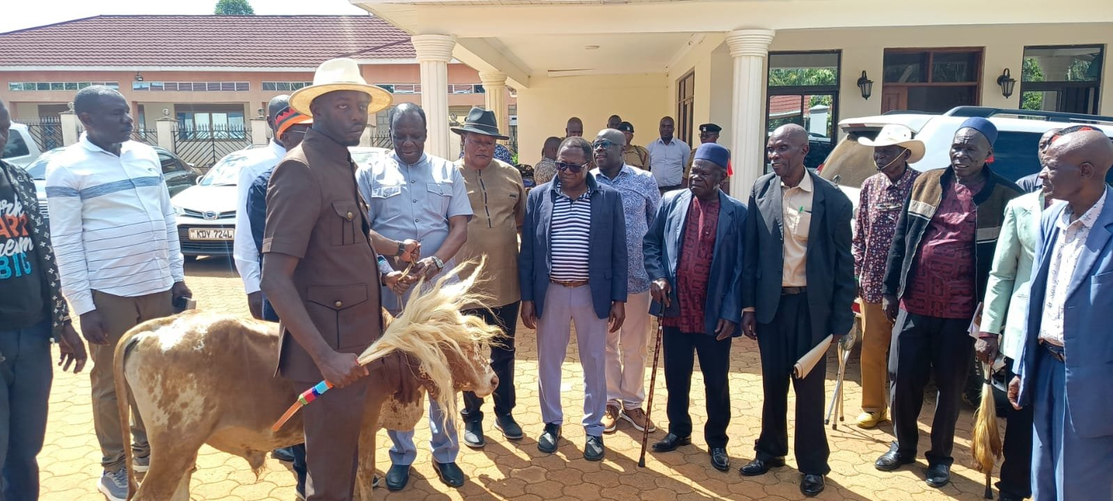 Oparanya endorsed as Odinga family political advisor